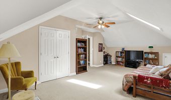 1611 Connemara Rd, Indianapolis, IN 46217