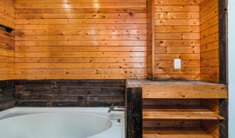 920 W BONITA Ave, Amarillo, TX 79108