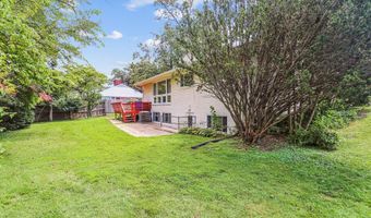 6049 AVON Dr, Bethesda, MD 20814