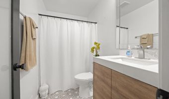 120 E Lake Dr, Antioch, CA 94509