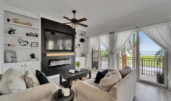 6412 MAYRA SHORES Ln, Apollo Beach, FL 33572
