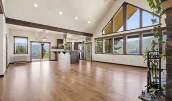 1010 Mc Quade Gulch Dr, Clark Fork, ID 83811