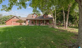 301 Lee Dr, Alcester, SD 57001