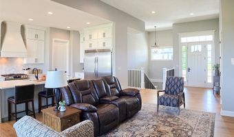 1727 Roebling Rd, Adel, IA 50003