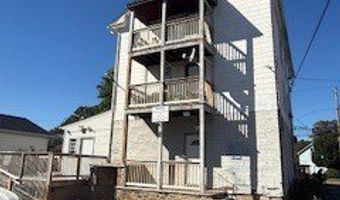 143 Divinity St, Bristol, CT 06010