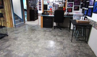 232 E Thielke Ave, Appleton, MN 56208