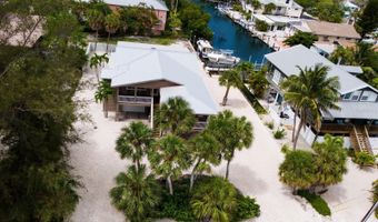 807 S BAY Blvd, Anna Maria, FL 34216
