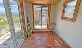620 Tune Dr, Arroyo Hondo, NM 87513