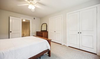 7600 CHARLESTON Dr, Bethesda, MD 20817