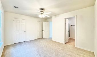 8 Boreland Ln, Bella Vista, AR 72715