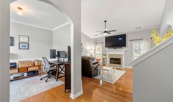 1612 Silver Oak Dr, Austell, GA 30106