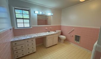 702 6TH Ave, Andalusia, AL 36420