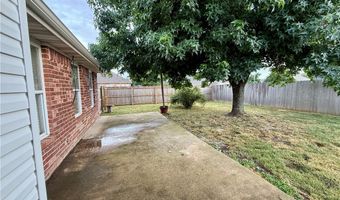 510 College Pl, Bentonville, AR 72712