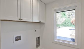 3029 CHARLBURY Pl, Avondale Estates, GA 30002