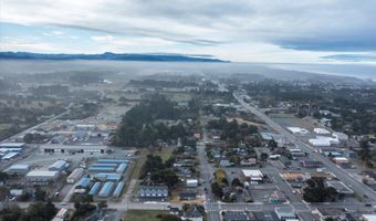 1105 Baltimore Ave SE, Bandon, OR 97411