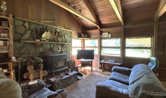 2216 Mosquito Creek Rd, Clark Fork, ID 83811