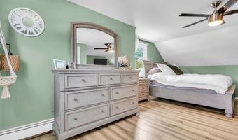 728 NEPTUNE Ave, Beachwood, NJ 08722