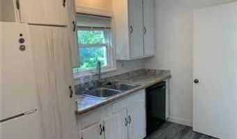 1015 Moneta Ave, Aurora, OH 44202