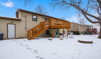 11 Linda Ln, Aberdeen, SD 57401