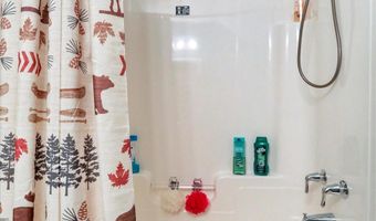 529 STRAWBERRY Ln, Augusta, WV 26704