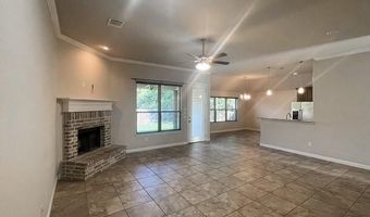 724 Westgate Dr, Aledo, TX 76008