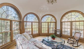 1325 Bunker Hill Rd, Ashtabula, OH 44004