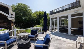 14 Bay View Rd, Charlestown, RI 02813