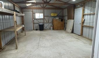 20 1st Ave E, Deaver, WY 82421