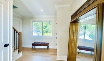 225 Hoyt St, Darien, CT 06820