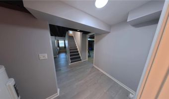 980 Lake Viking Ter, Altamont, MO 64620