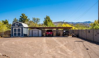 33701 S PARK Ln, Black Canyon City, AZ 85324