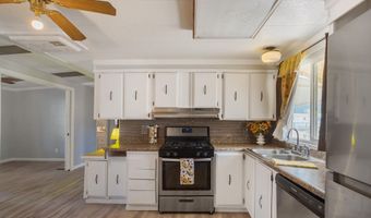 674 E Didi Ann Dr, Benson, AZ 85602