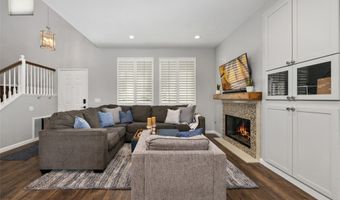 136 Woodcrest Ln, Aliso Viejo, CA 92656