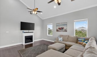 4040 Borneo St, Bay St. Louis, MS 39520
