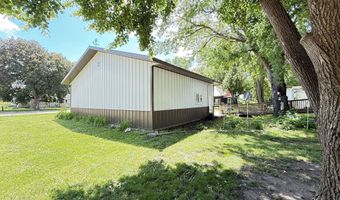 135 N Petrick St, Appleton, MN 56208
