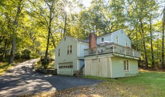 33 Forge Dr, Avon, CT 06001