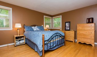6789 LITTLE FALLS Rd, Arlington, VA 22213