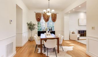 7806 FOX GATE Ct, Bethesda, MD 20817