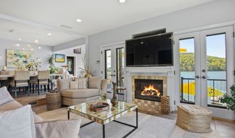 5 Shady Knls, Danbury, CT 06811