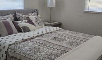 101 Juniper Dr, Barnegat, NJ 08005