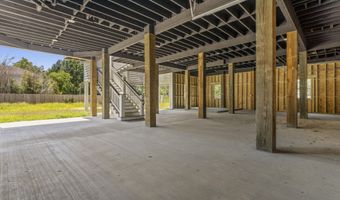 100 Blue Ridge Ct, Bay St. Louis, MS 39520