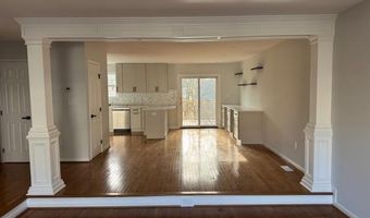 5623 GLENWOOD MEWS Dr, Alexandria, VA 22315