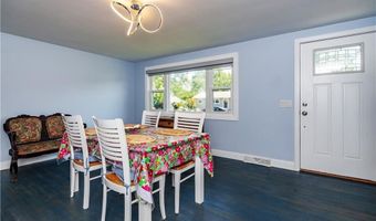 43 Deerfield Dr, Warwick, RI 02886