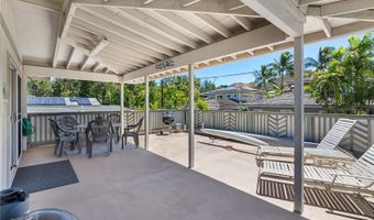 507 Kawailoa Rd B, Kailua, HI 96734