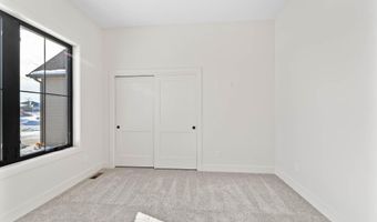 2007 Ketelsen Dr, Ames, IA 50010