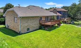 612 Edelweiss Dr, Antioch, IL 60002