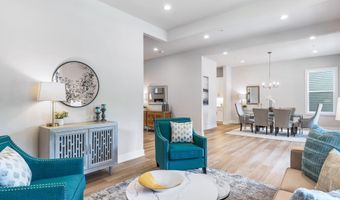 6908 GREYSWOOD Rd, Bethesda, MD 20817