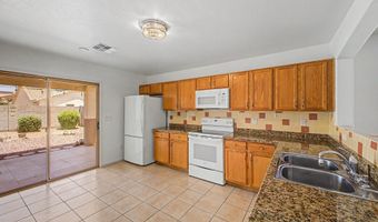646 W JAHNS Ct, Casa Grande, AZ 85122
