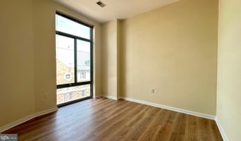 851 N GLEBE Rd #PH07, Arlington, VA 22203