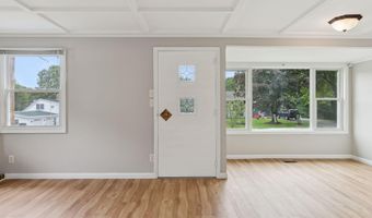 295 S Main St, Auburn, ME 04210